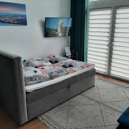 Aparta Lotnisko Wrocław Kültér fotó