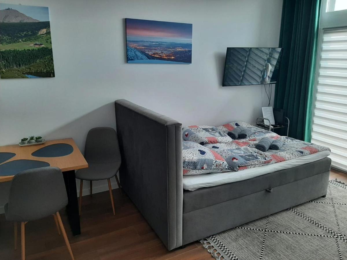 Aparta Lotnisko Wrocław Kültér fotó
